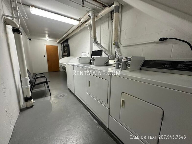 Building Photo - 50 Longrale Park