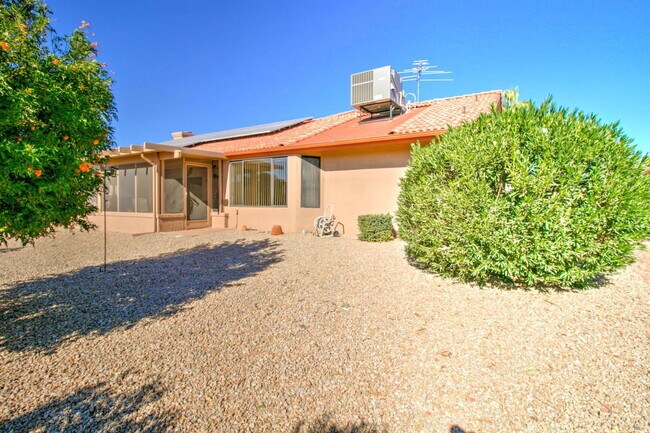 Building Photo - 14743 W Yosemite Dr