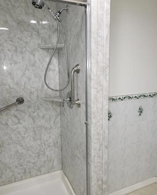 Building Photo - 5439 Portola Ave