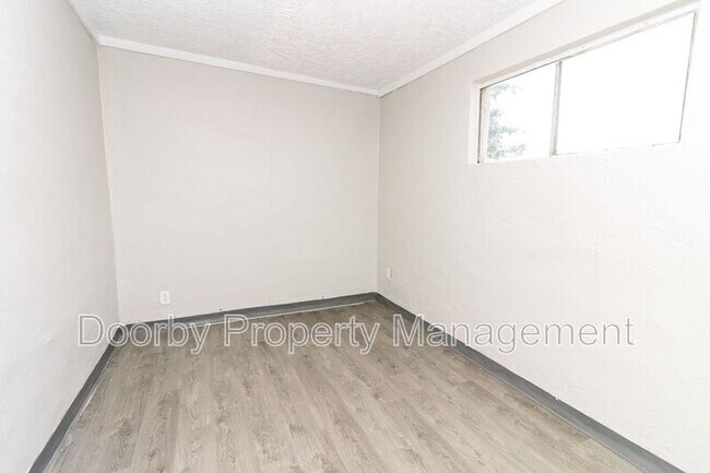 Building Photo - 1612 Citico Ave