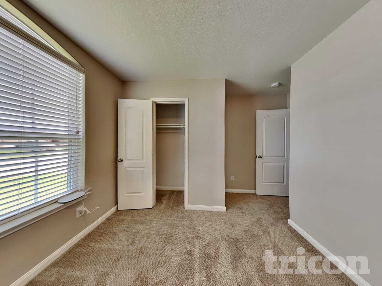 Building Photo - 329 Shoshone Ridge Dr