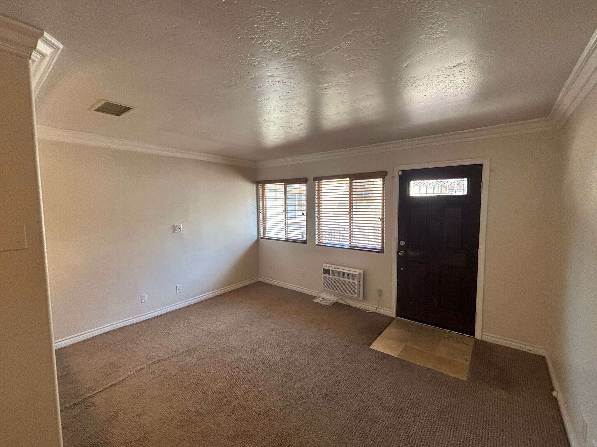 Building Photo - 2760 B St