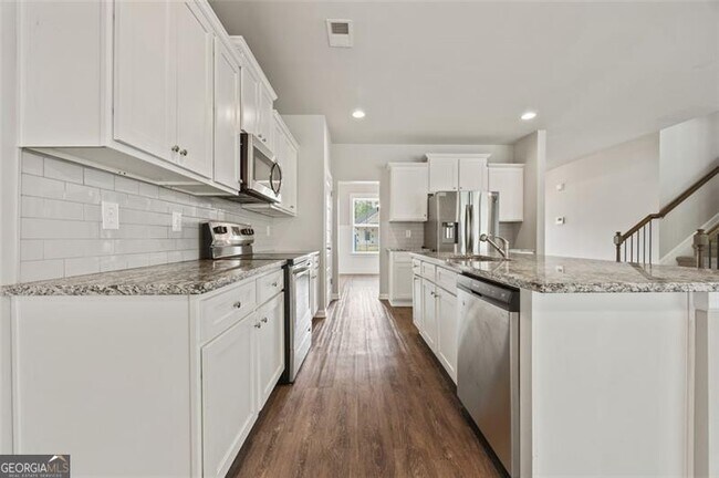 Building Photo - 139 Hunts Ml Cir