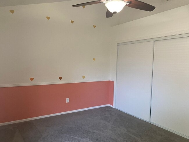 Building Photo - Single Family One-Story Home Available!!!
