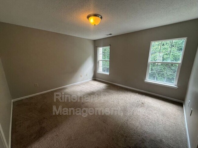 Building Photo - 760 Tavern Ct