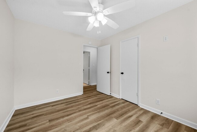 Building Photo - 3 Bedroom Pet Friendly Home For Rent with ...