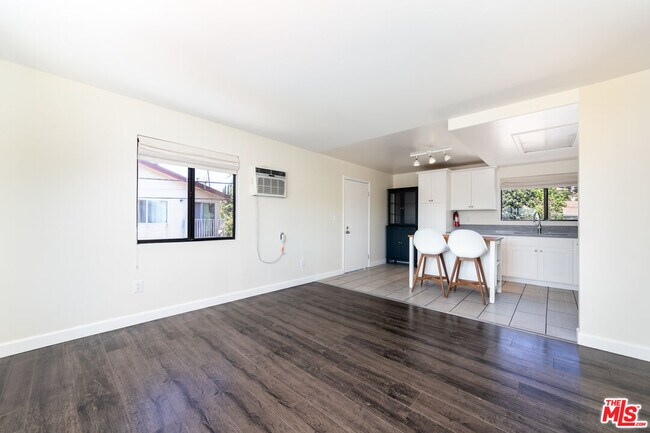 Building Photo - 441 N Ditman Ave