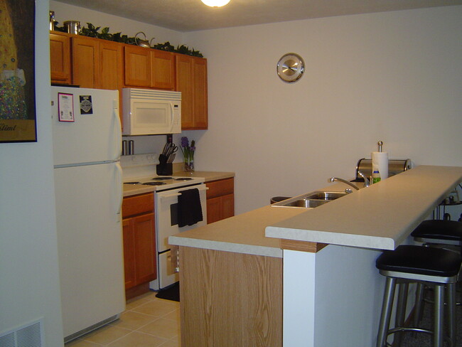 Building Photo - 7318 Wallingford Way