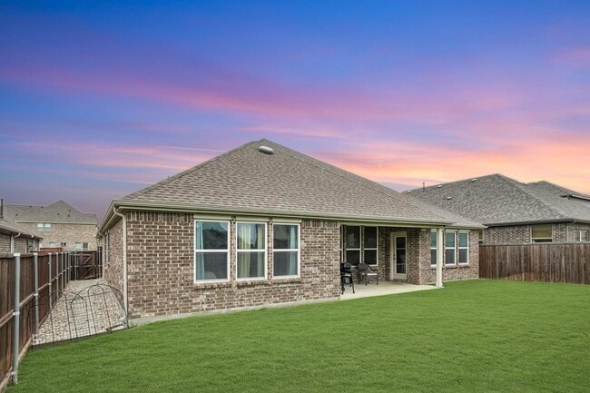 Building Photo - 2603 Wallingford Dr