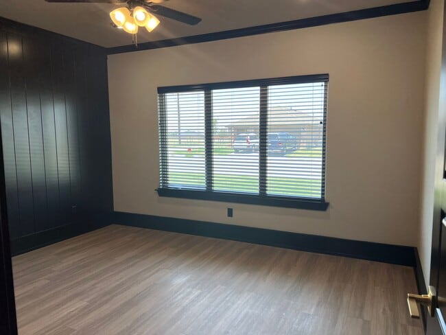 Building Photo - Signature Homes by Clearview presents this...