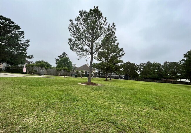 Building Photo - 2811 Hackamore Hollow Ln
