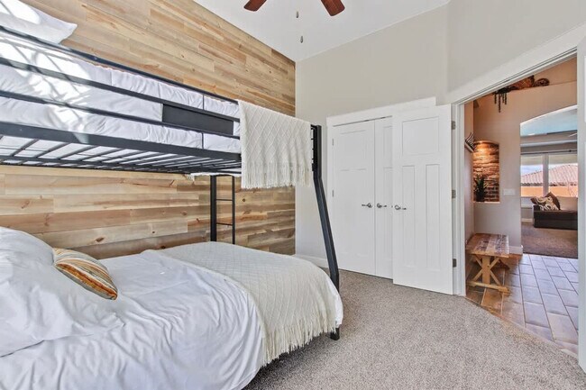 Building Photo - 3364 W 2490 S