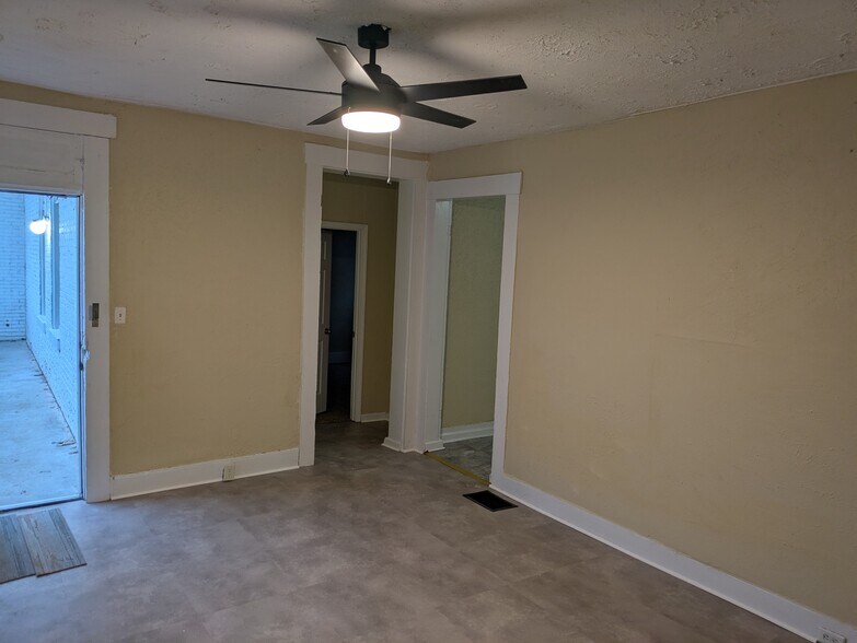 Building Photo - 2319 W Muhammad Ali Blvd