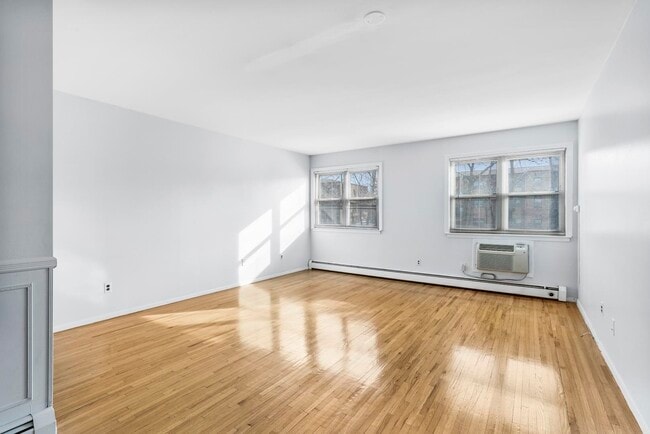 Building Photo - 1138C Farm Rd