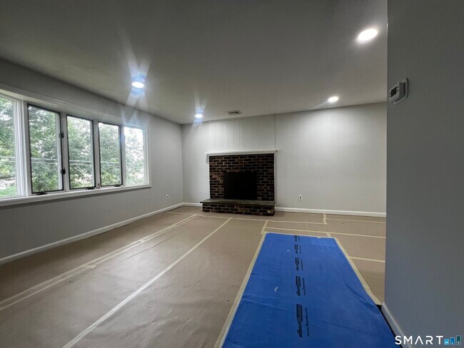 Building Photo - 485 Peet St