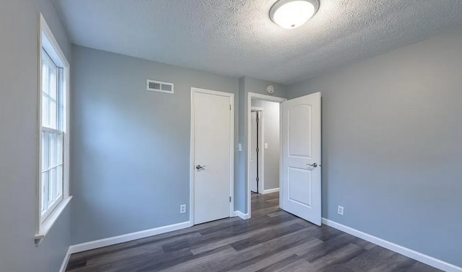 Building Photo - Fully Remodeled 3 Bedroom, 3 Bath Close To Purdue!