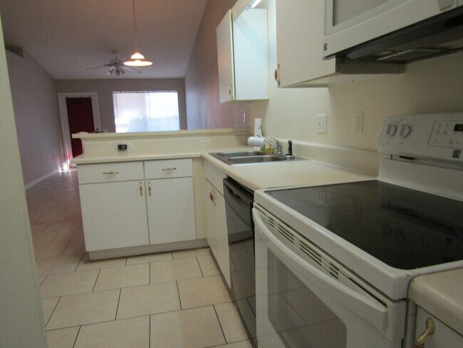 Building Photo - Northeast Pensacola 2BR Patio Home Near UWF & I-10 with Screened Porch, Privacy-Fenced Backyard.
