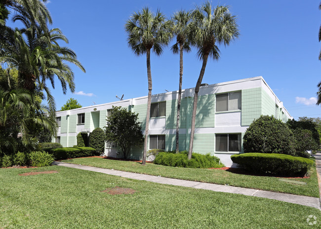 Building Photo - Carmen Apartments