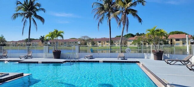 Building Photo - 457 Vista Isles Dr