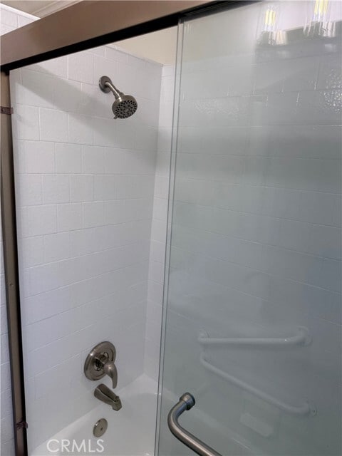 Building Photo - 1305 E 17th St