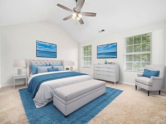 Building Photo - Spacious and Move-In Ready Home! - Fenced ...