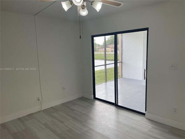 Building Photo - 3199 Foxcroft Rd