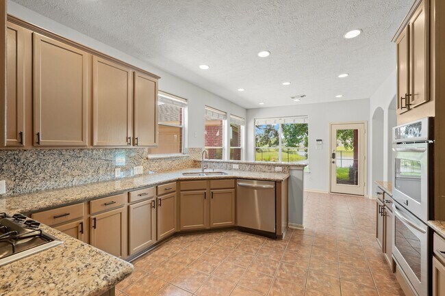 Building Photo - 24543 Pelican Hill Dr