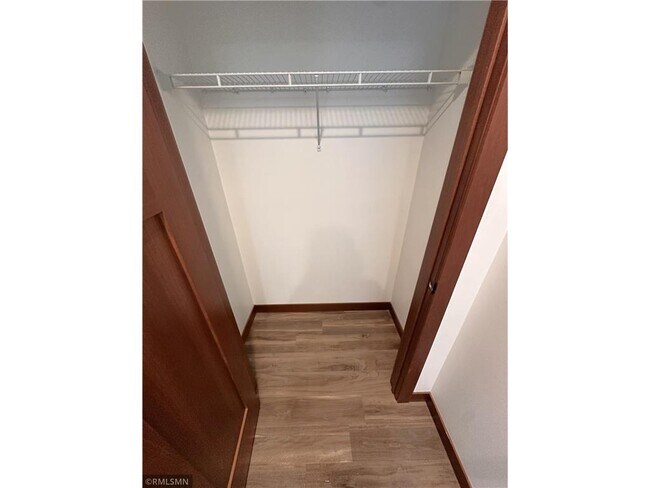 Building Photo - 1726 Aspen Ct