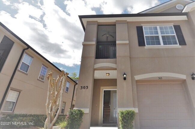Building Photo - 12301 Kernan Forest Blvd