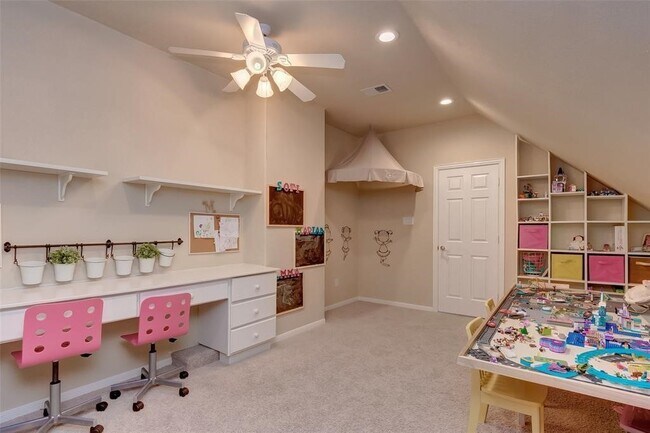 Building Photo - 3 Galleta Ct