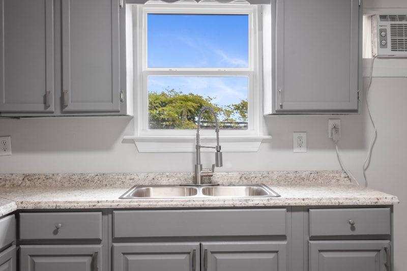 Building Photo - 324 State St