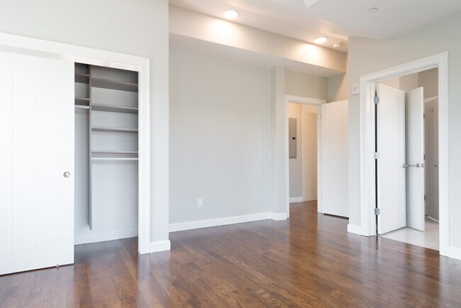 Building Photo - 57 Savin Hill Ave