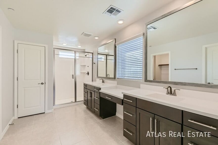Building Photo - 12374 W Cactus Blossom Trail