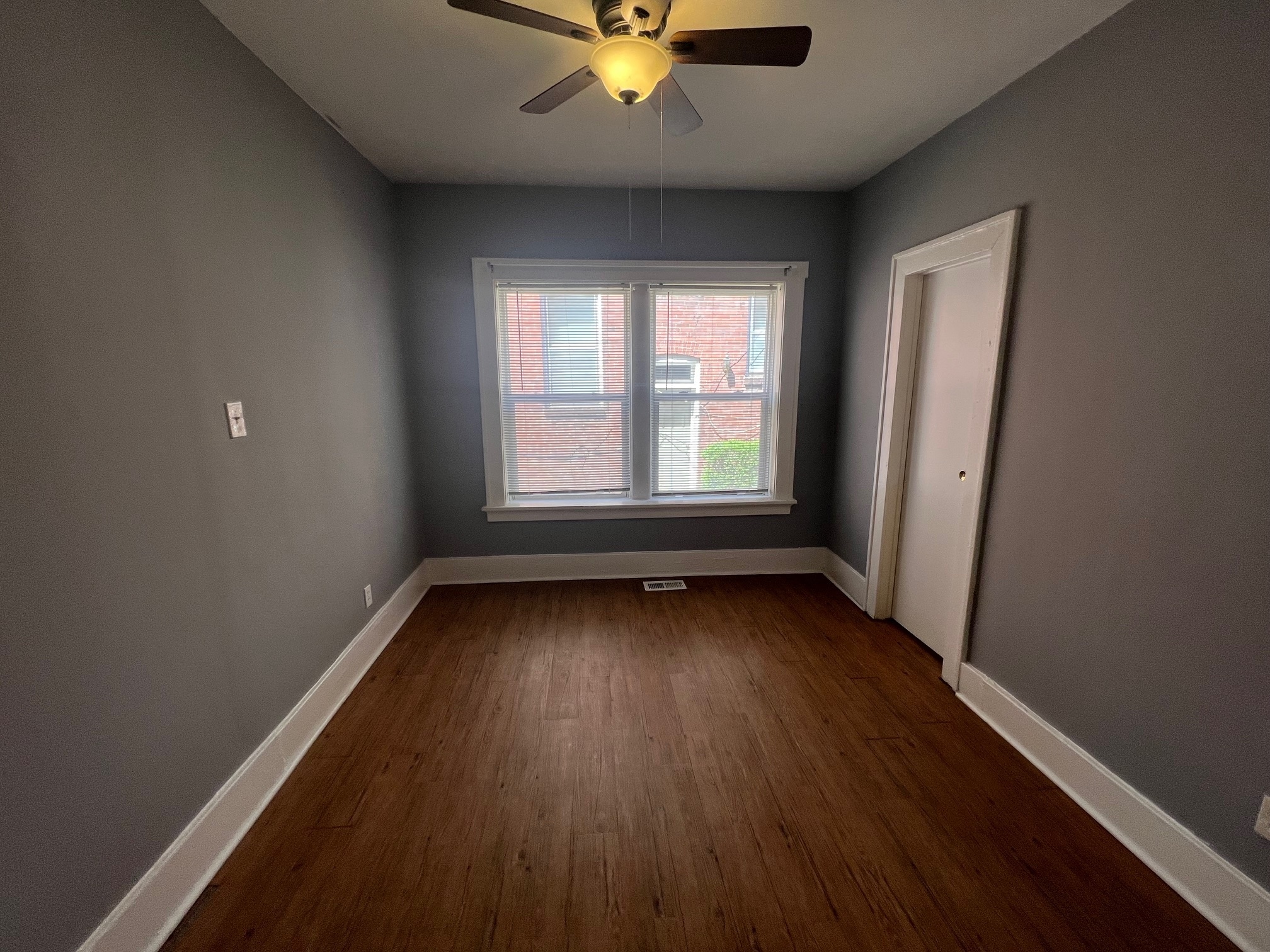 Building Photo - 4443 Pershing Ave