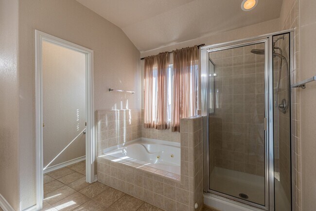 Building Photo - 21226 Villa Valencia