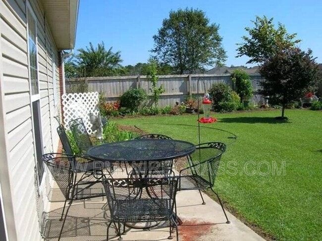 Building Photo - 249 Windsor Garden Dr