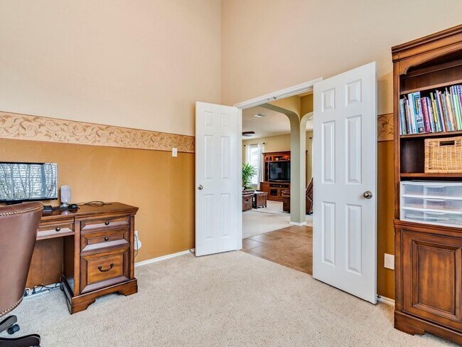 Building Photo - 611 Boca Chica Dr