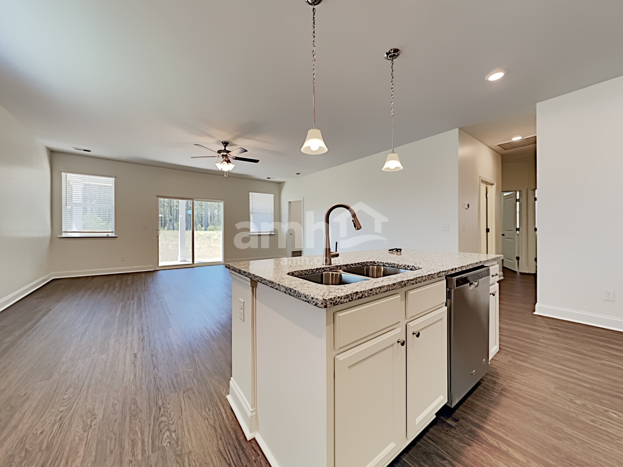 Building Photo - 299 Bering Ln