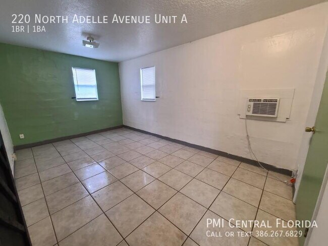 Building Photo - 220 N Adelle Ave