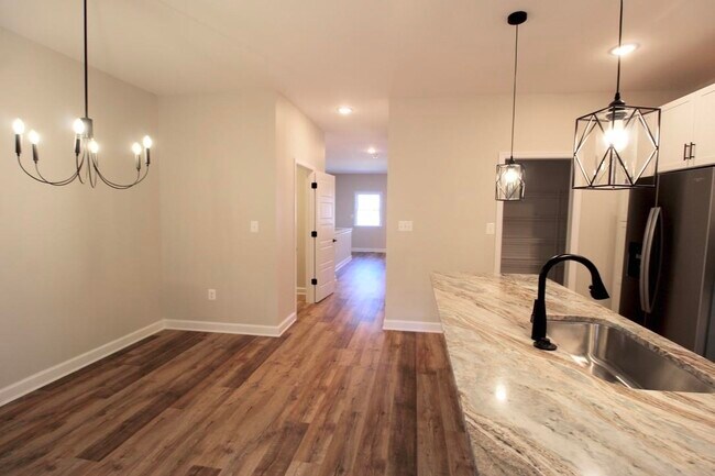 Building Photo - 1515 Palomino Trl