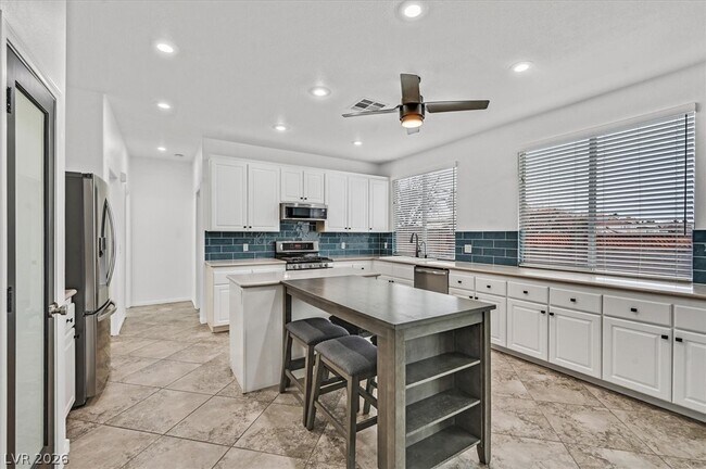 Building Photo - 3444 S Gosling St