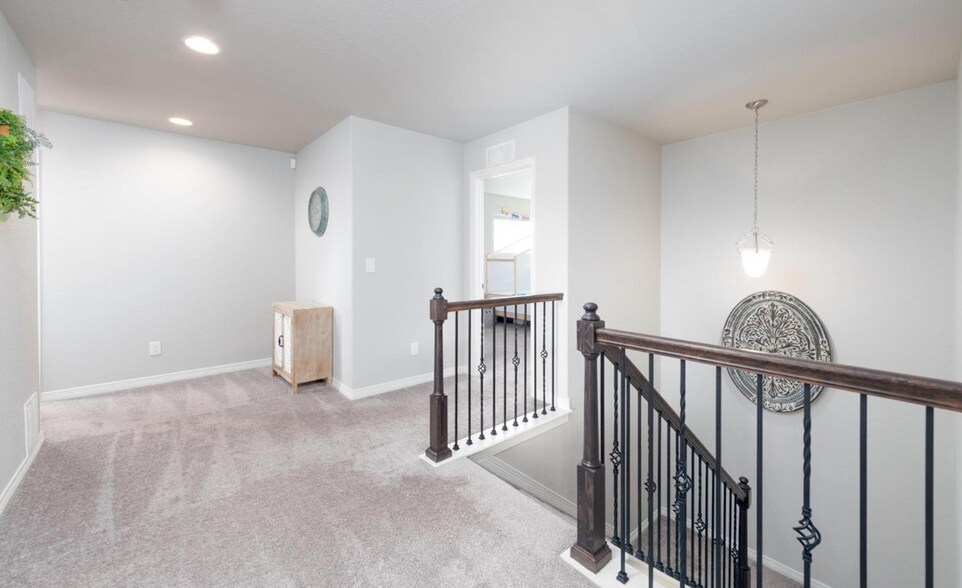 Building Photo - 9709 Quietwalk Ln