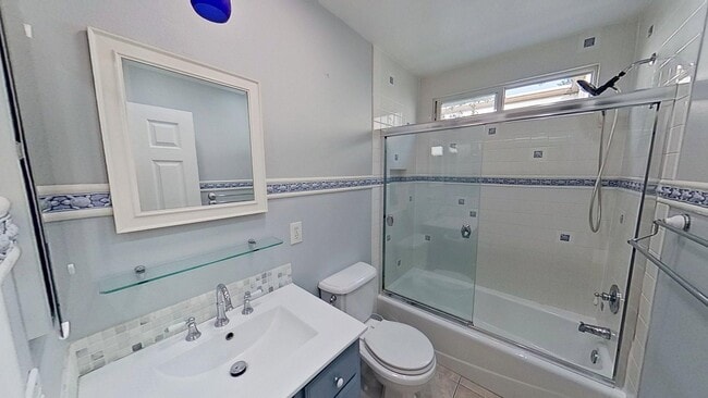 Building Photo - 31226 Via San Vicente