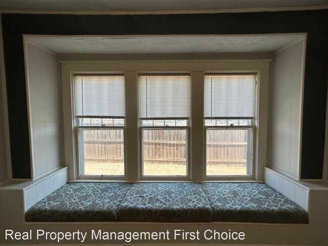Building Photo - 2 br, 1.5 bath House - 905 N 48th Street