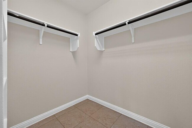 Building Photo - 16208 McAloon Way