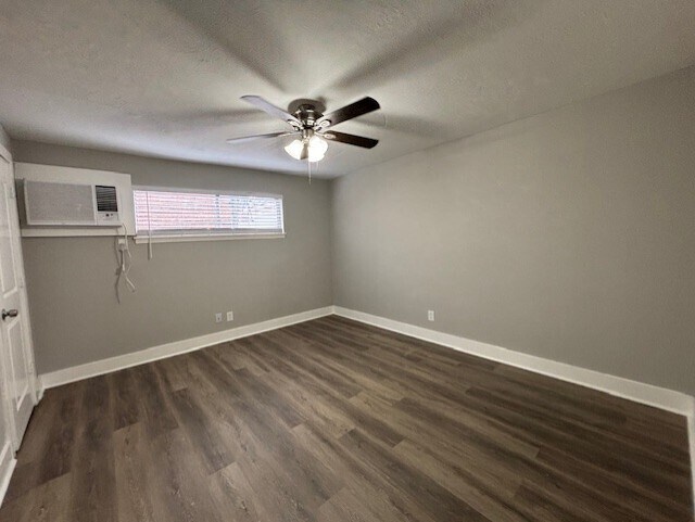 Building Photo - 101 Avondale St