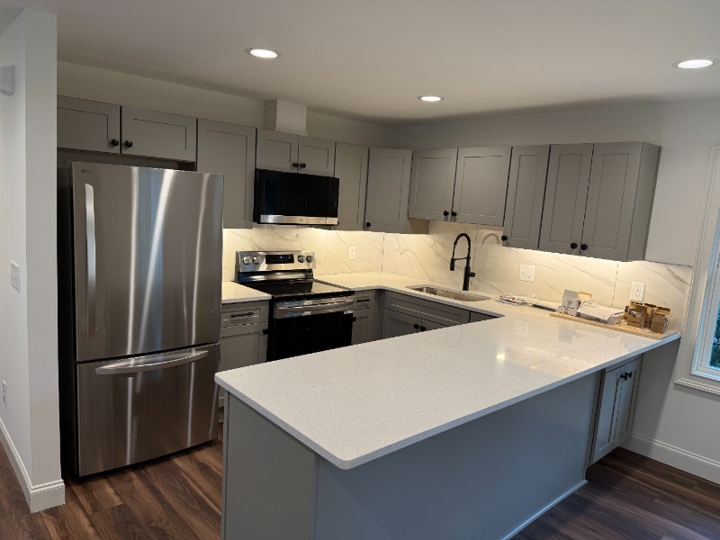 Building Photo - 227 The Plaza