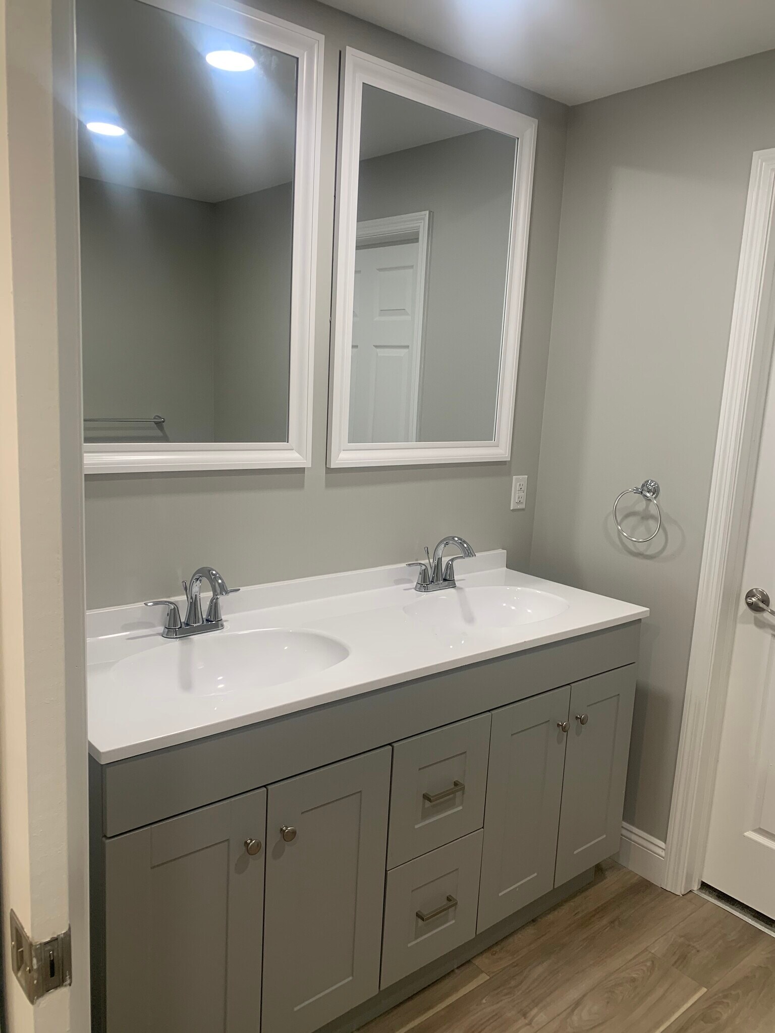 Bathroom - 2727 N 5th Street Hwy