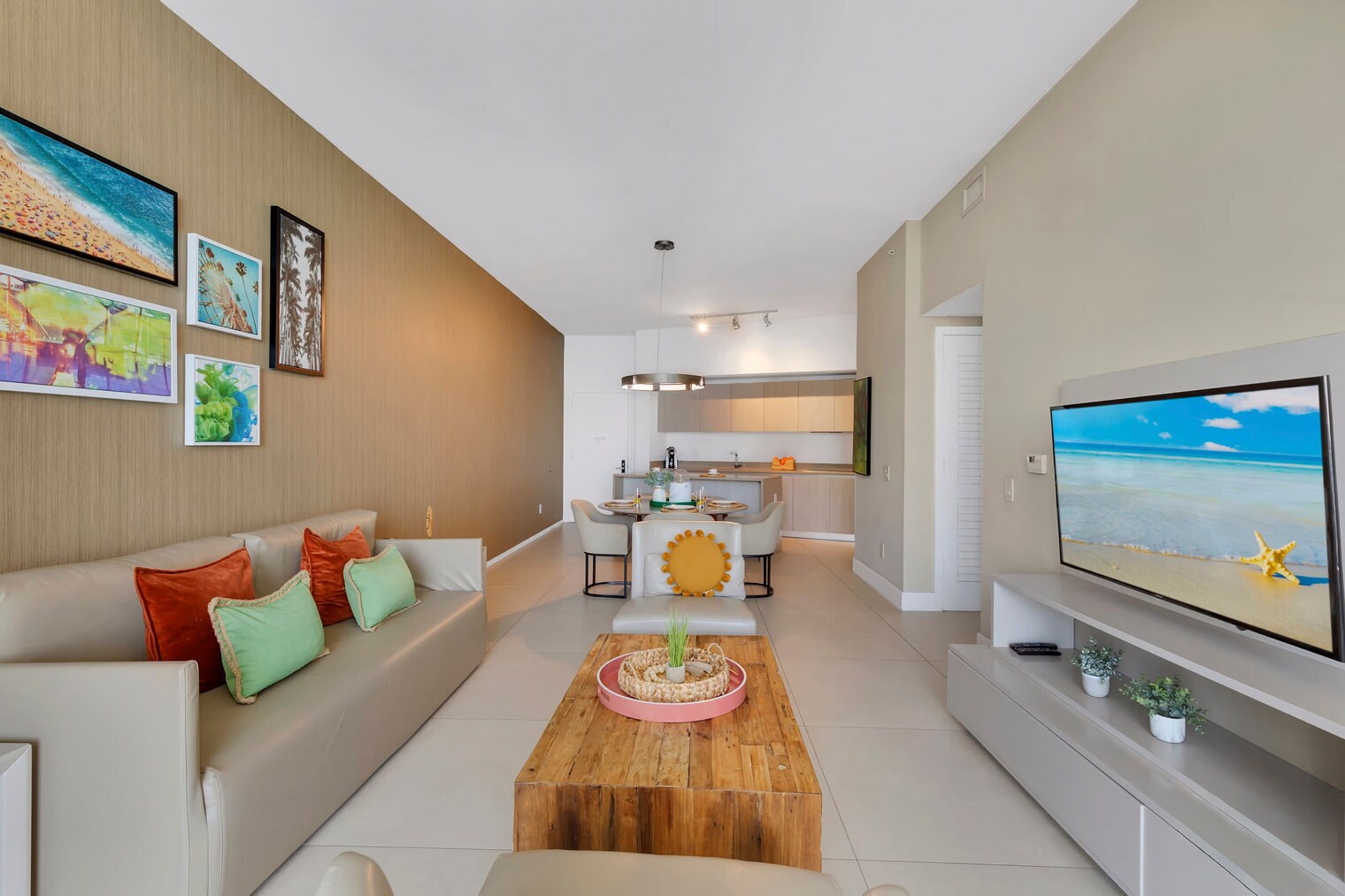 Building Photo - 4111 S Ocean Dr