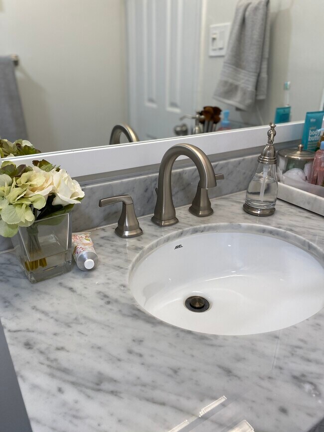 Bathroom - 1825 T St NW